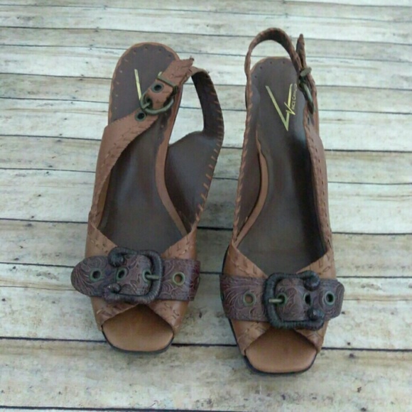 Brown Sandal Wedges Vince Camutto with Design - Picture 4 of 12